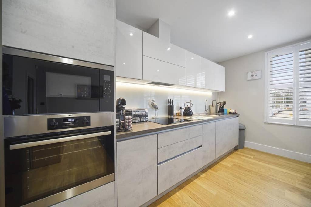 Flat 3 Bridge House Διαμέρισμα Staines-upon-Thames Εξωτερικό φωτογραφία