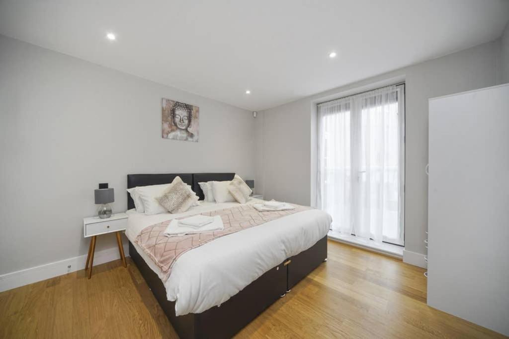 Flat 3 Bridge House Διαμέρισμα Staines-upon-Thames Εξωτερικό φωτογραφία